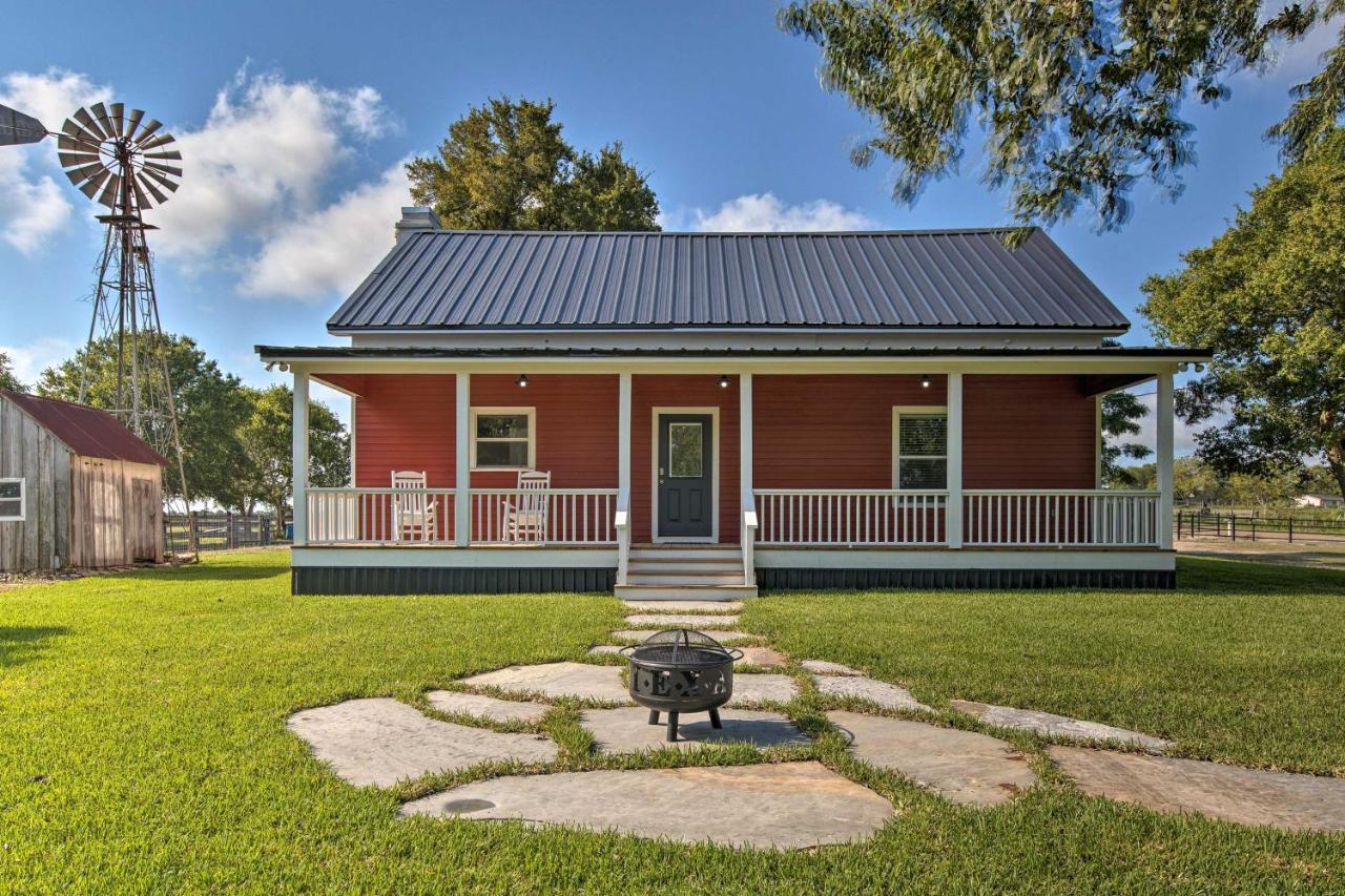 Peaceful Schulenburg Farmhouse With Fire Pit And Grill Luaran gambar